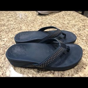Vionic sandals